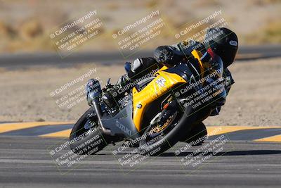 media/Dec-10-2023-SoCal Trackdays (Sun) [[0ce70f5433]]/Turn 4 (1145am)/